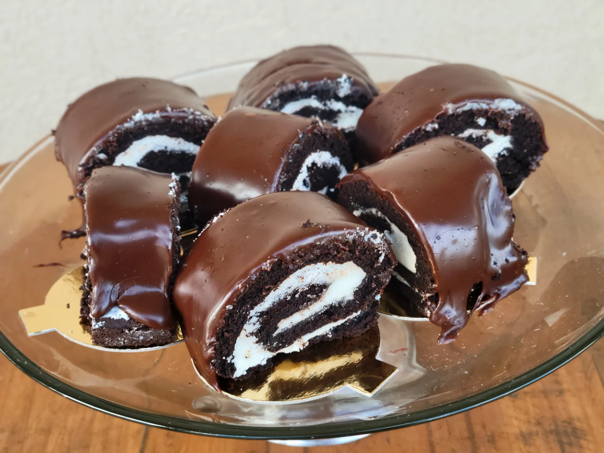 Swiss Roll Mini Cake